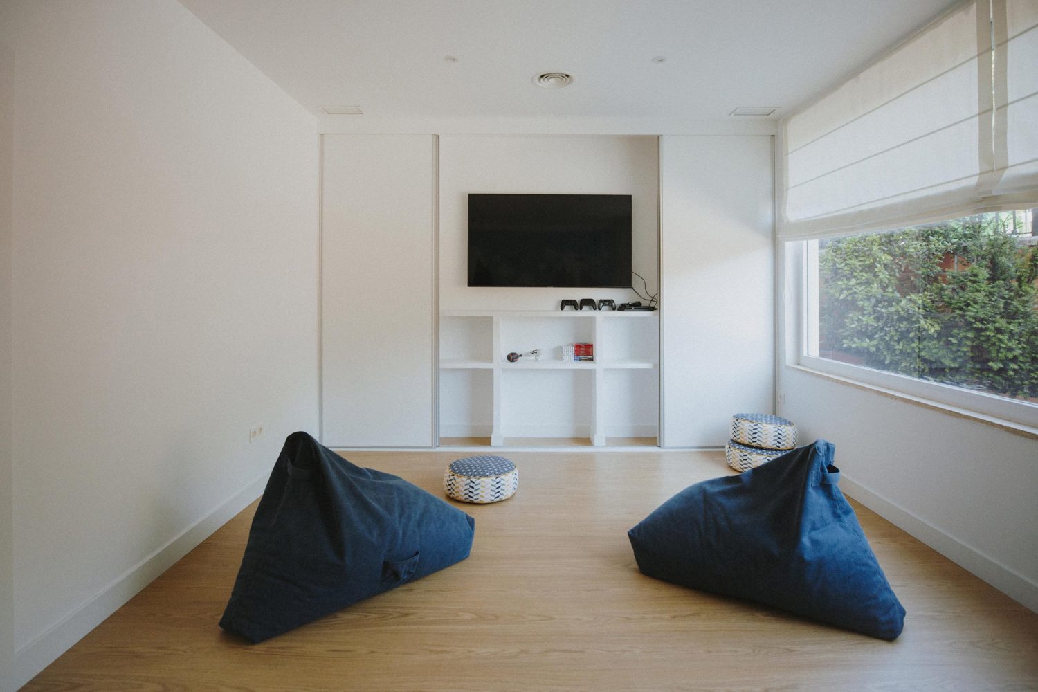 Cuéntanos qué tienes planeado y te llamamos enseguida También puedes hacerlo visitándonos y contactando aquí: C/ Rey Abu Said 13, Bloque 6, Local 2 Urb. Alcázar del Genil / Esquina Paseo del Violón, 18006, Granada hola@casapiruletas.es 639 03 80 88